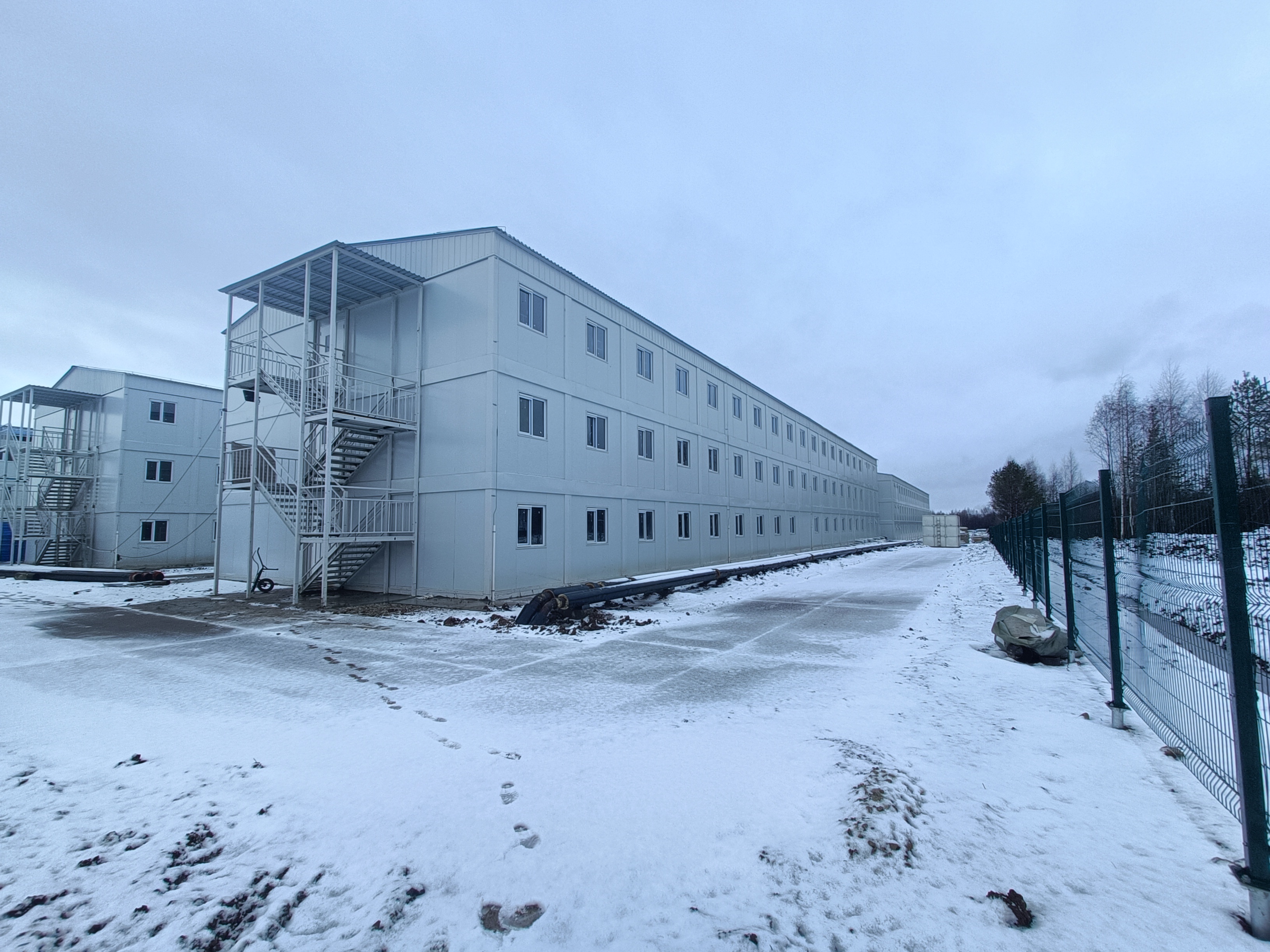 Container House (Cold Climate Version)