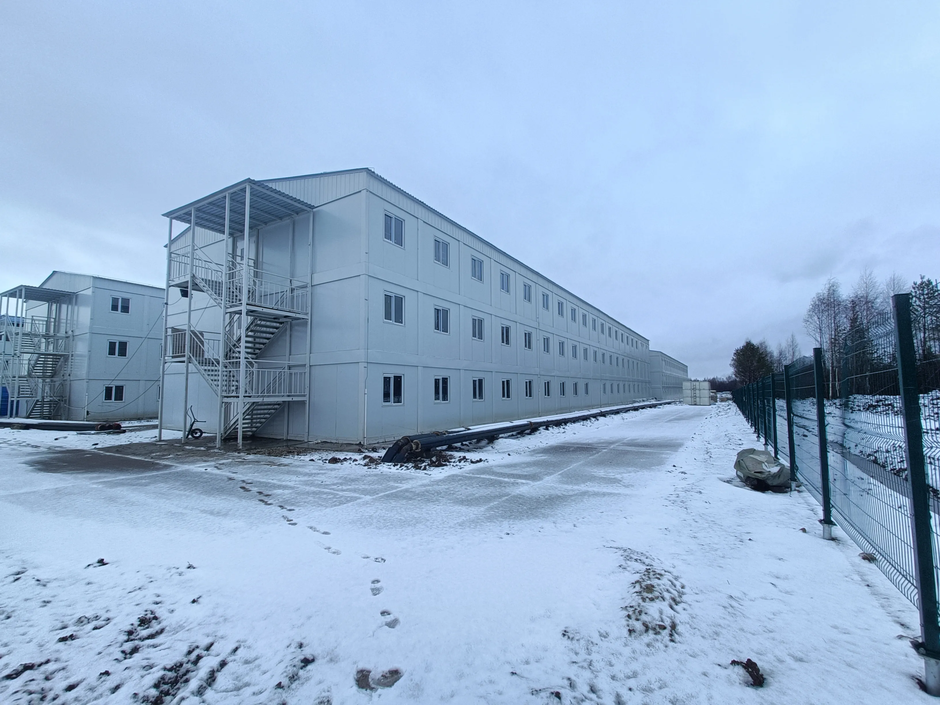 Container House (Cold Climate Version)